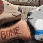 40 Favorite DIY Painted Rocks Animals Dogs for Summer Ideas (23)