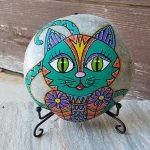 50 Best DIY Painted Rocks Animals Cats For Summer Ideas (8)
