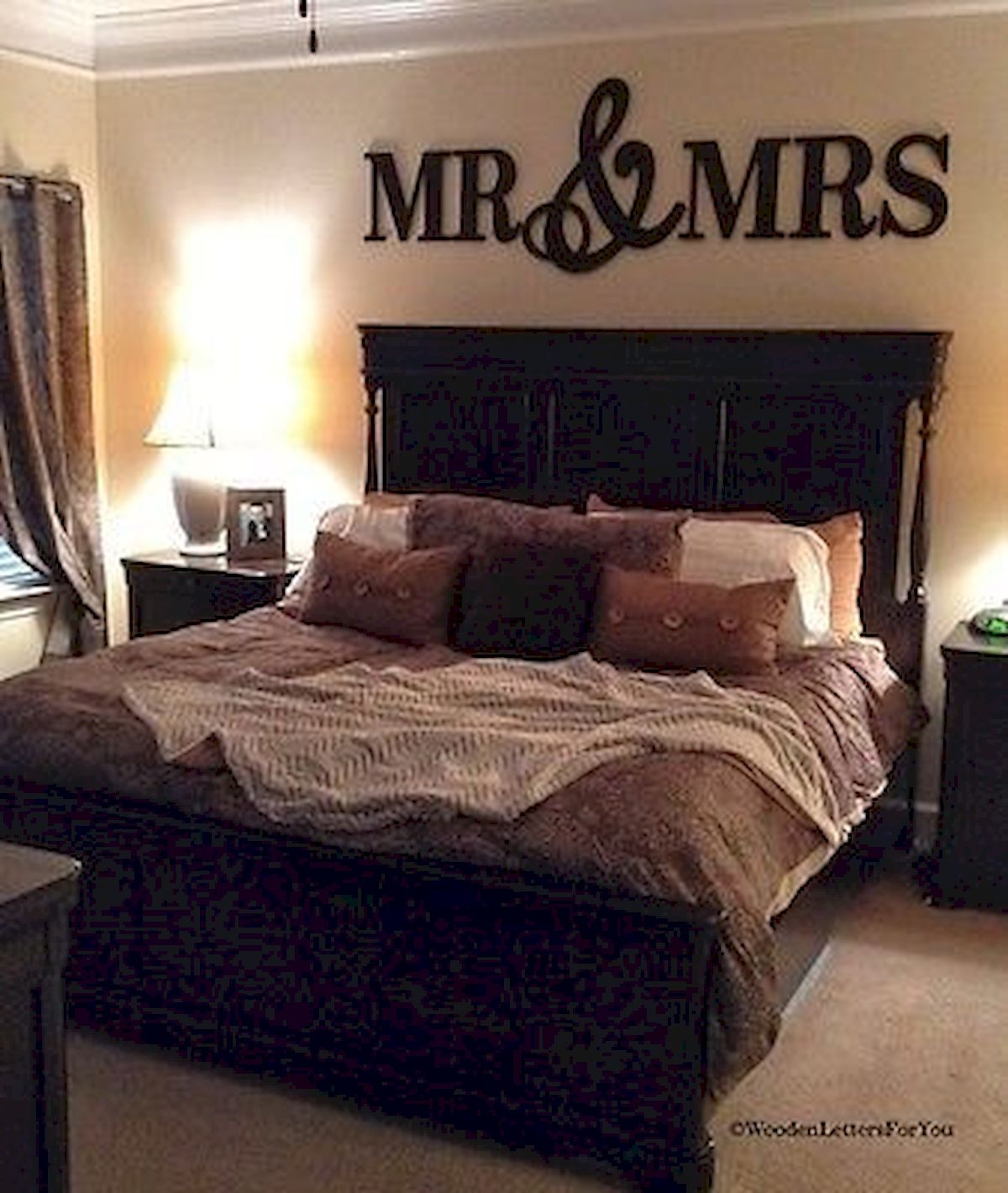 55 Romantic DIY Bedroom Decor For Couple (23)