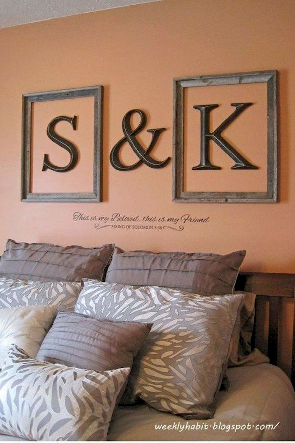 55 Romantic DIY Bedroom Decor for Couple (42)