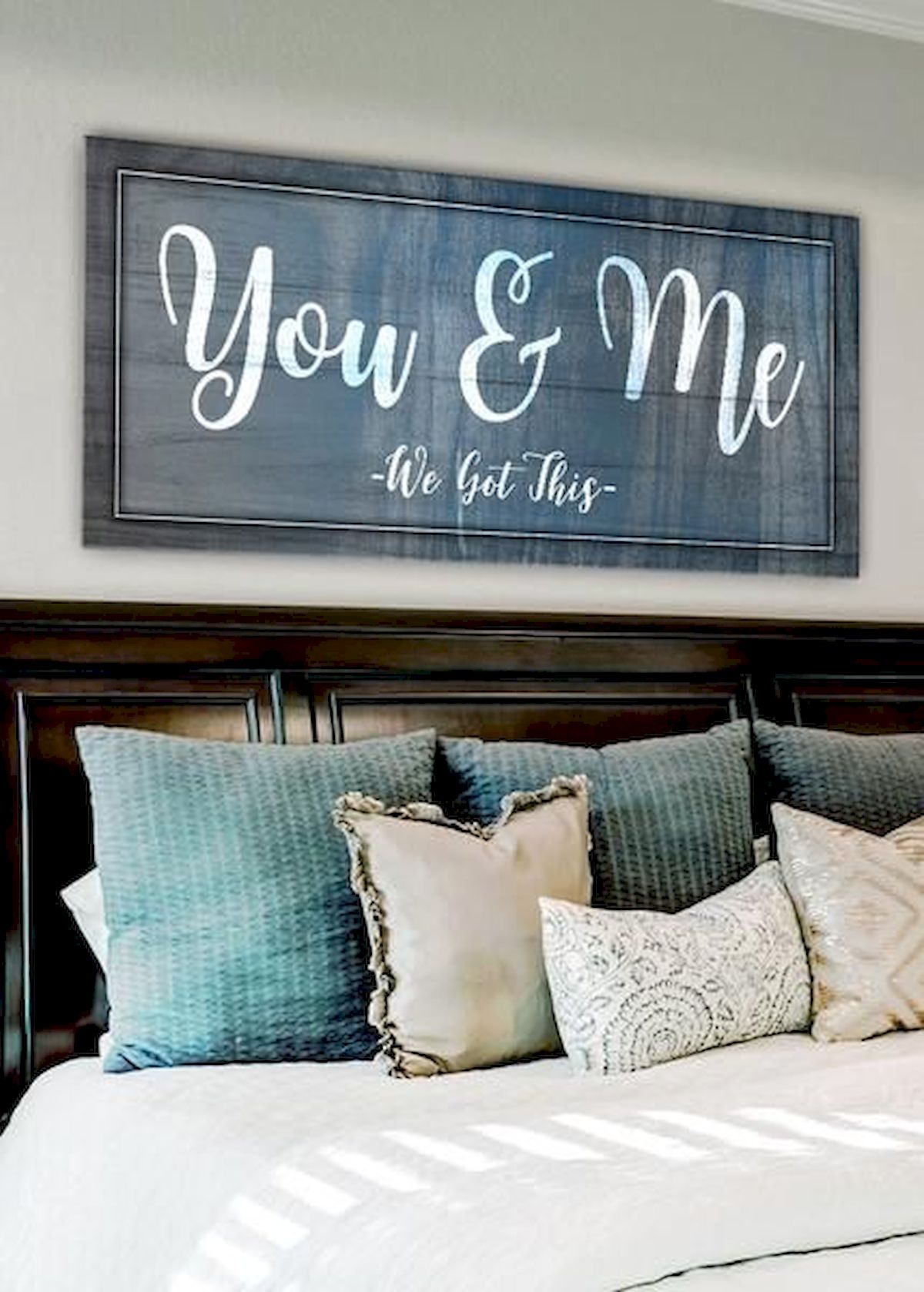 55 Romantic DIY Bedroom Decor For Couple (51)
