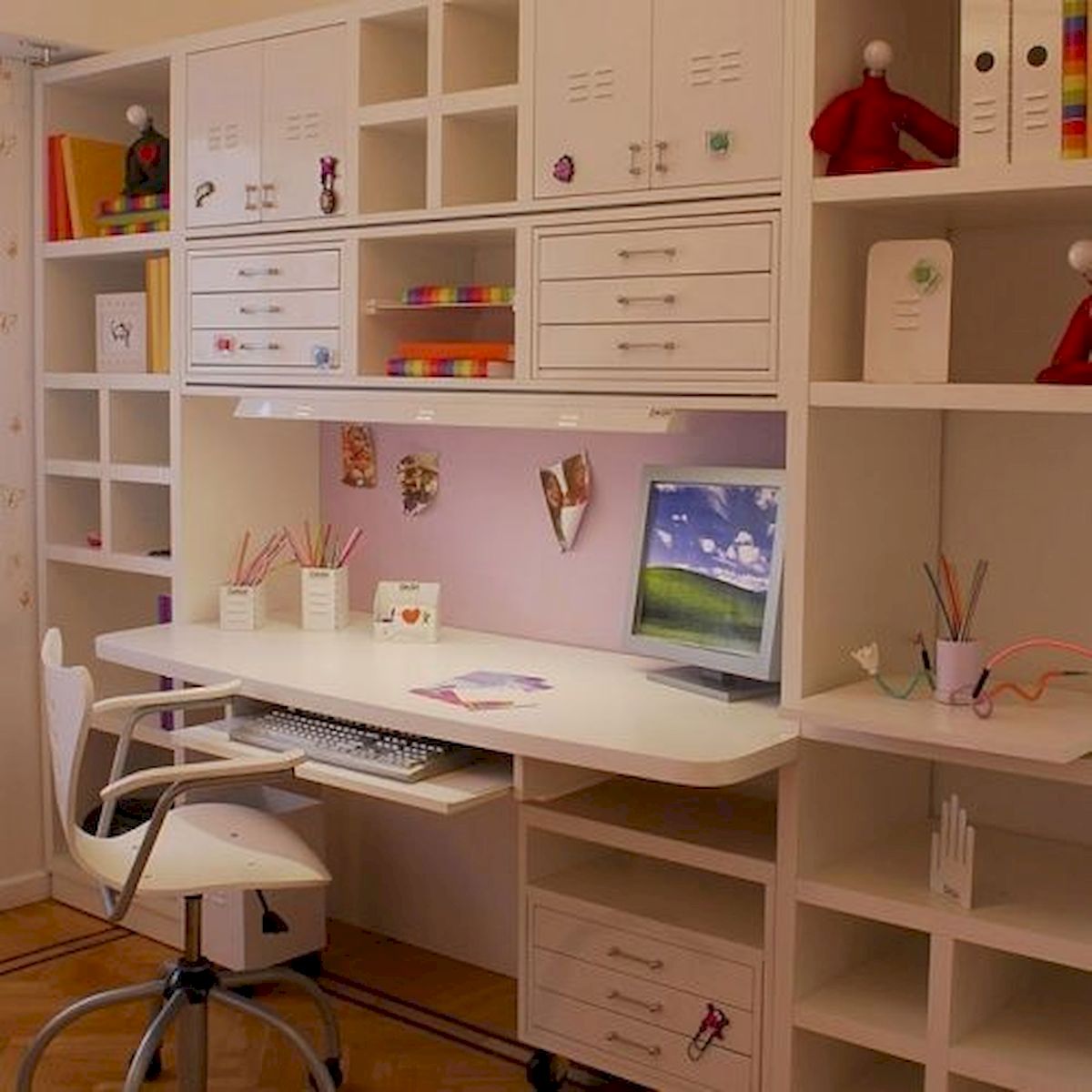 20 Best DIY Furniture Storage Ideas For Crafts (3)