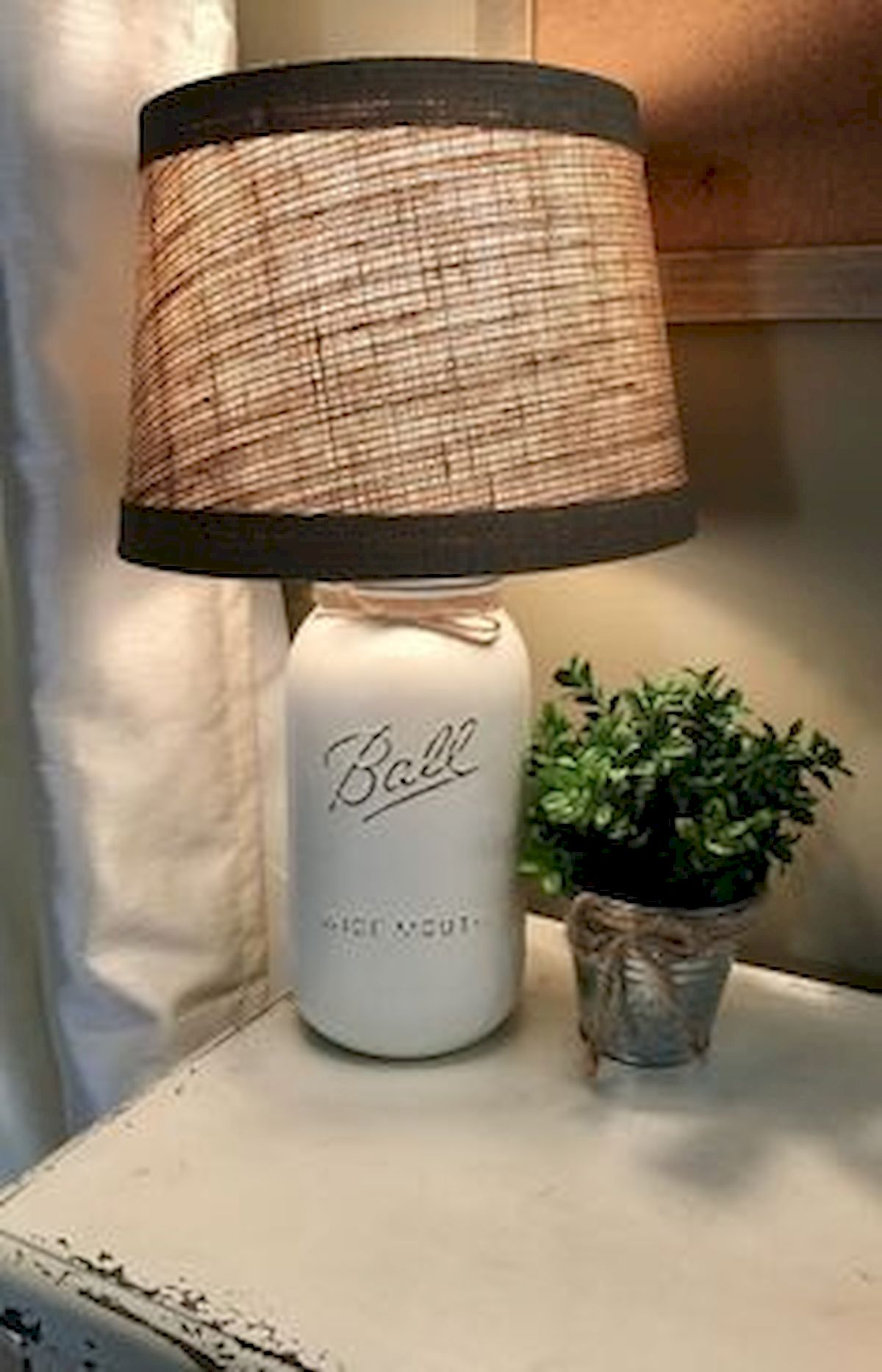20 Best DIY Home Decor Lamp Ideas (10)