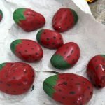 40 Awesome DIY Painted Rocks Fruits Ideas (23)
