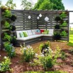 60 Awesome DIY Backyard Privacy Design and Decor Ideas (59)