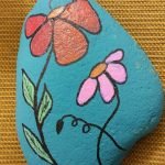 60+ Beautiful DIY Painted Rocks Flowers Ideas (48)