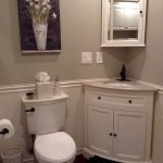 50 Best DIY Storage Design Ideas To Maximize Your Small Bathroom Space (32)