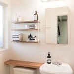 50 Best DIY Storage Design Ideas To Maximize Your Small Bathroom Space (39)