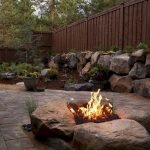 60 Amazing DIY Outdoor And Backyard Fire Pit Ideas On A Budget (33)