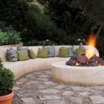 60 Amazing DIY Outdoor And Backyard Fire Pit Ideas On A Budget (36)