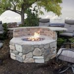 60 Amazing DIY Outdoor And Backyard Fire Pit Ideas On A Budget (5)
