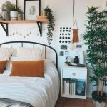 36 Creative DIY Wall Bedroom Decor Ideas That Unique And Beautiful (17)
