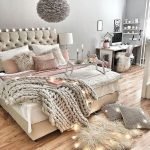 36 Creative DIY Wall Bedroom Decor Ideas That Unique And Beautiful (4)
