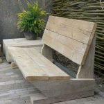 40 Awesome DIY Outdoor Bench Ideas For Backyard and Front Yard Garden (10)