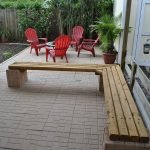40 Awesome DIY Outdoor Bench Ideas For Backyard And Front Yard Garden (21)