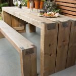 40 Awesome DIY Outdoor Bench Ideas For Backyard and Front Yard Garden (28)