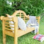 40 Awesome DIY Outdoor Bench Ideas For Backyard and Front Yard Garden (7)