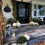 40 Fantastic DIY Fall Front Porch Decorating Ideas (22)