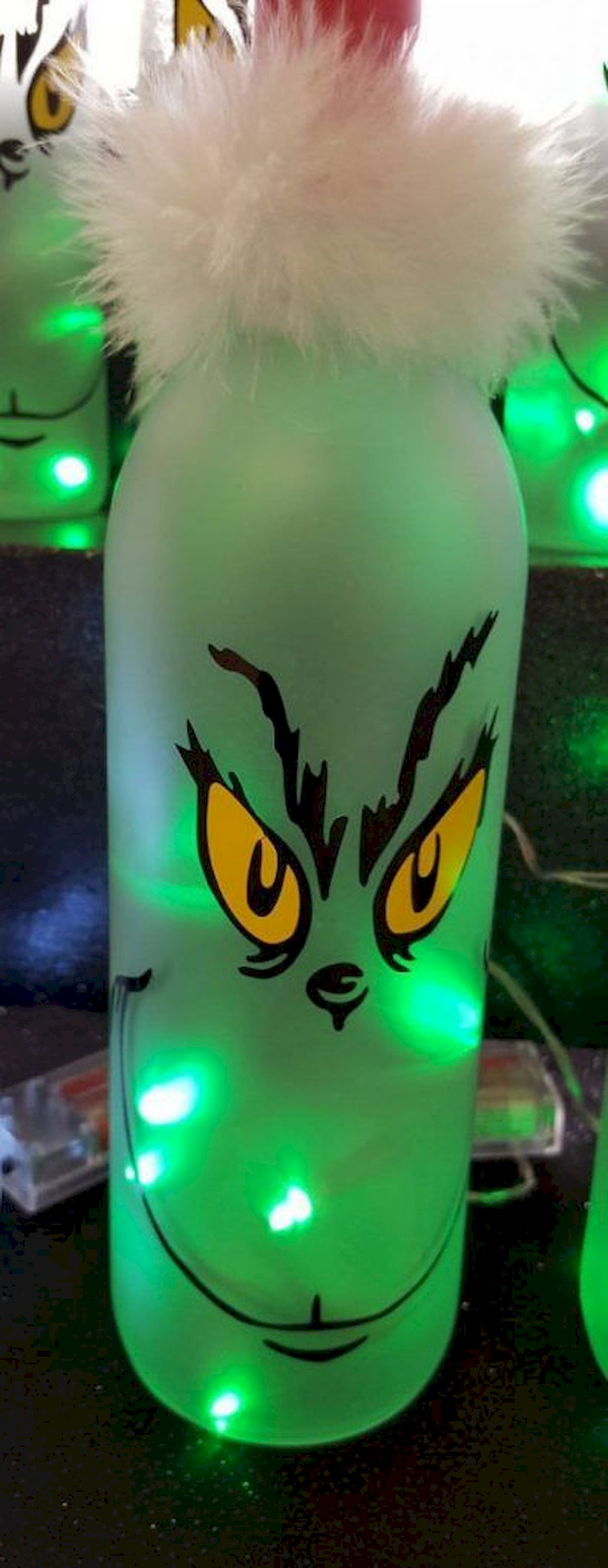 40 Fantastic DIY Wine Bottle Crafts Ideas With Lights (24)