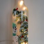40 Fantastic DIY Wine Bottle Crafts Ideas With Lights (37)