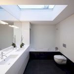 26 Easy and Creative DIY Mirror Ideas To Decorate Your Bathroom (11)