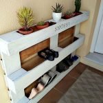 45 Easy and Cheap DIY Wood Furniture Ideas for Small House (24)