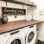 20 Beautiful Farmhouse Laundry Room Decor Ideas and Remodel (14)