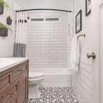 20 Stunning Farmhouse Bathroom Tile Decor Ideas And Remodel (6)