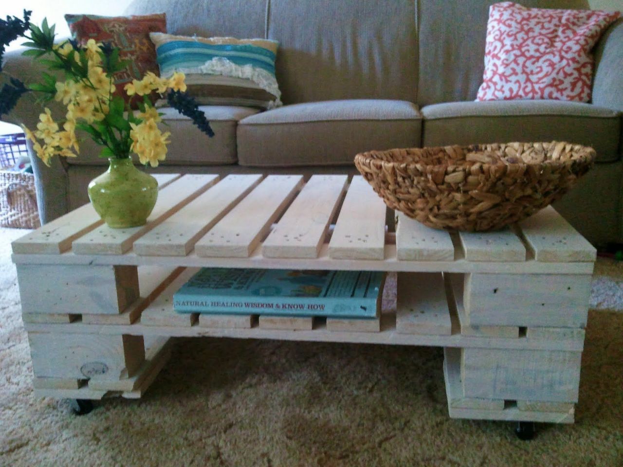  Cool simple pallet furniture 